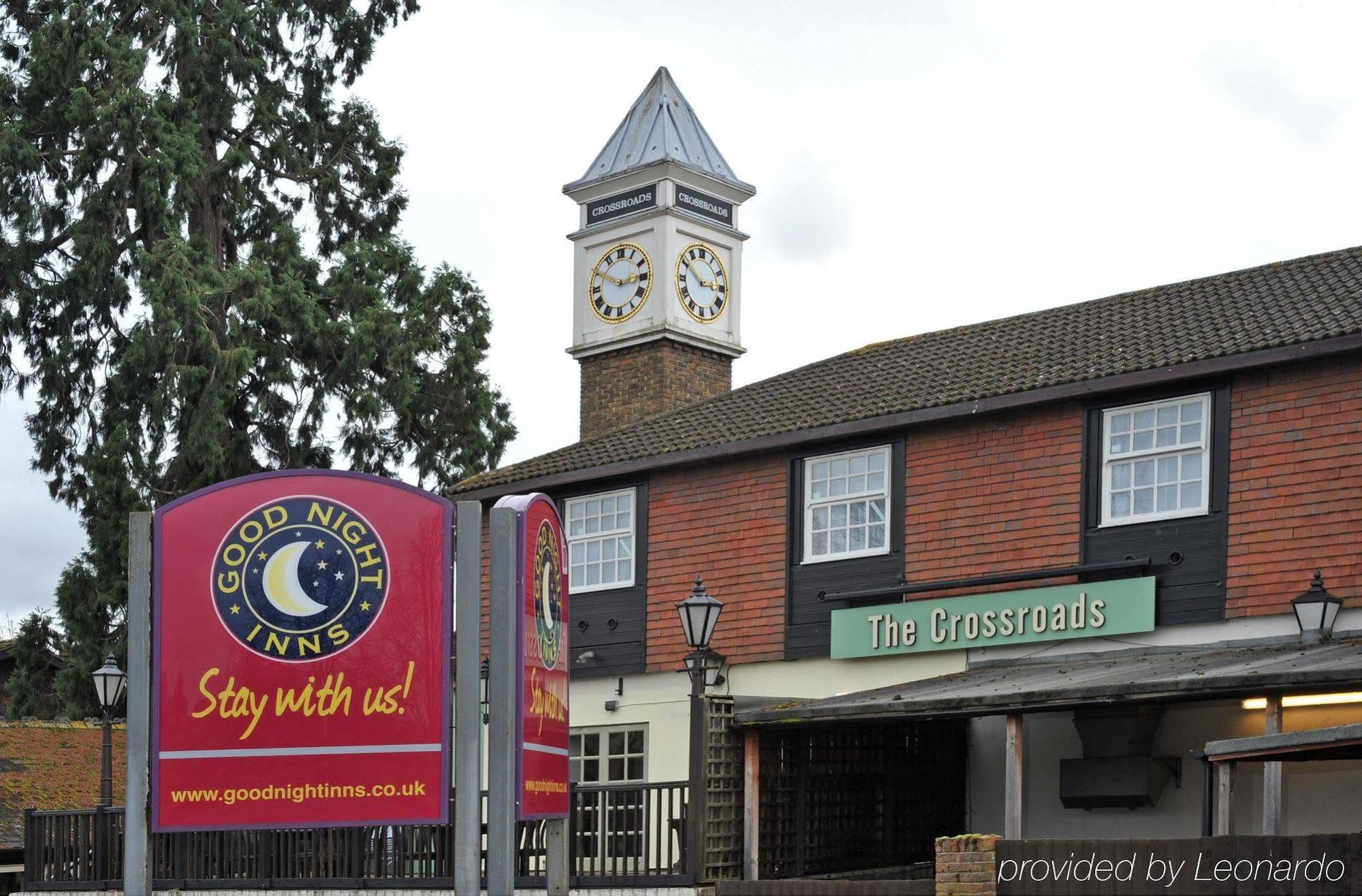 Crossroads By Chef & Brewer Collection Hotel Weedon Bec Eksteriør billede